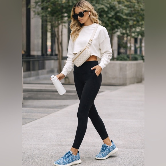 Allbirds Women's Wool Runner Fluffs in the Thrive Teal/Deep Emerald colorway - Picture 2 of 14